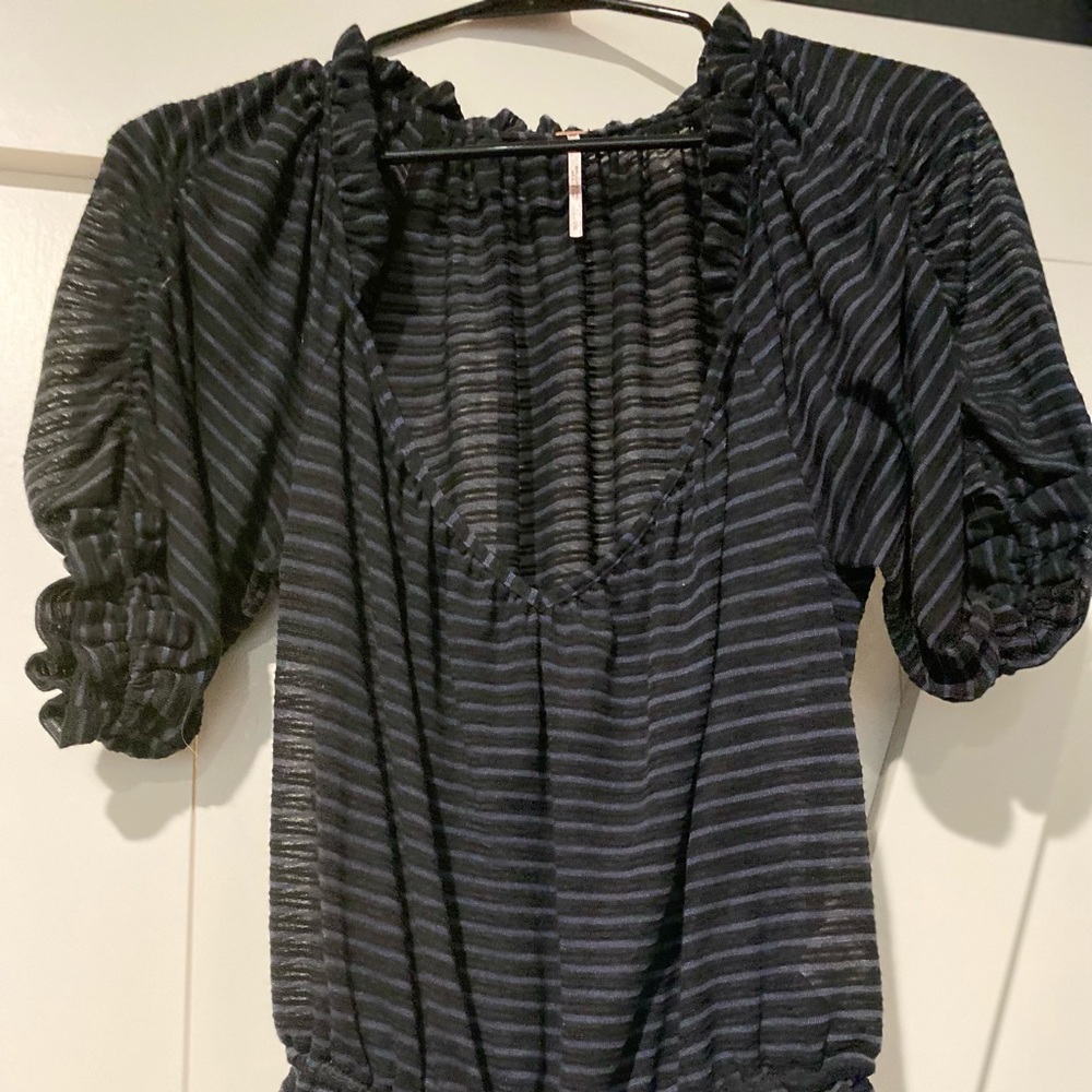 We the people sheer top